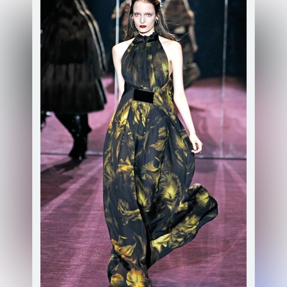 Gucci Dresses & Skirts - GUCCI EVENING GOWN SIZE 40